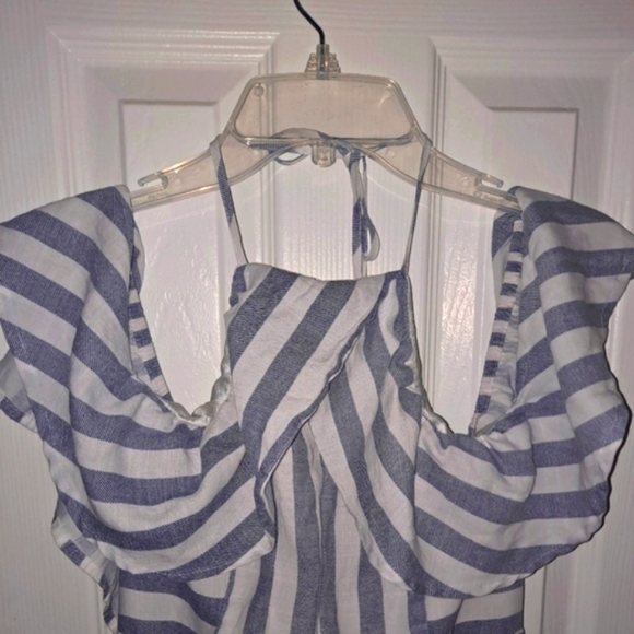 Jumper - Picture 8 of 8